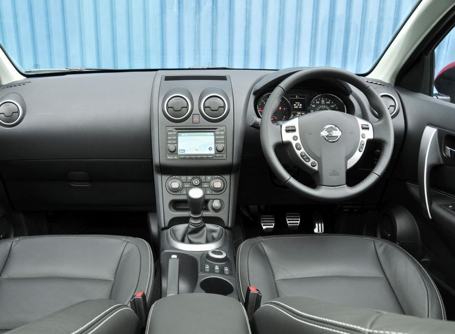  Nissan Qashqai 2009 года  (UK) (фото 6 из 7)
